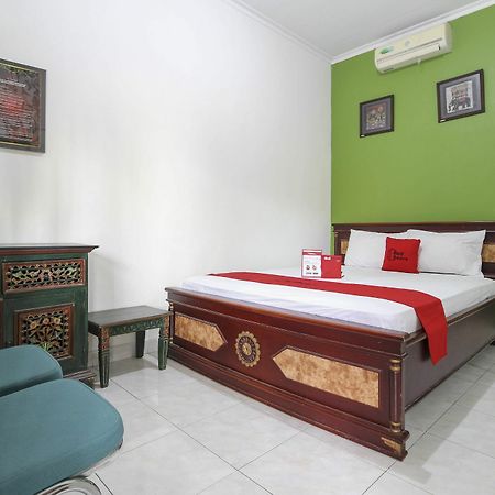 Reddoorz Near Lottemart Maguwo Hotell Yogyakarta Eksteriør bilde